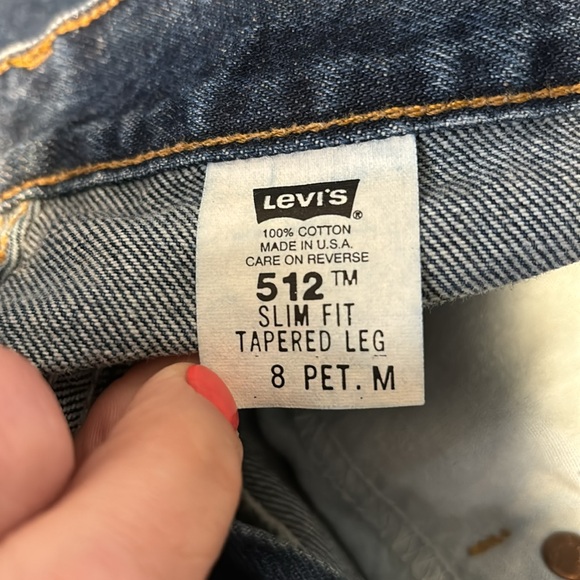 Vintage Levi's 512 Slim Fit Tapered Leg 8 Petite Dark Wash Jeans 2001 Made In US - Picture 5 of 6